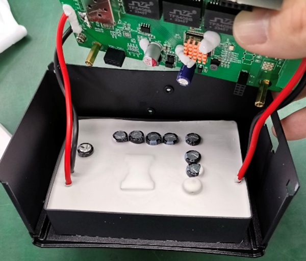 Industrial 4-Port Din Rail High Power PoE Switch